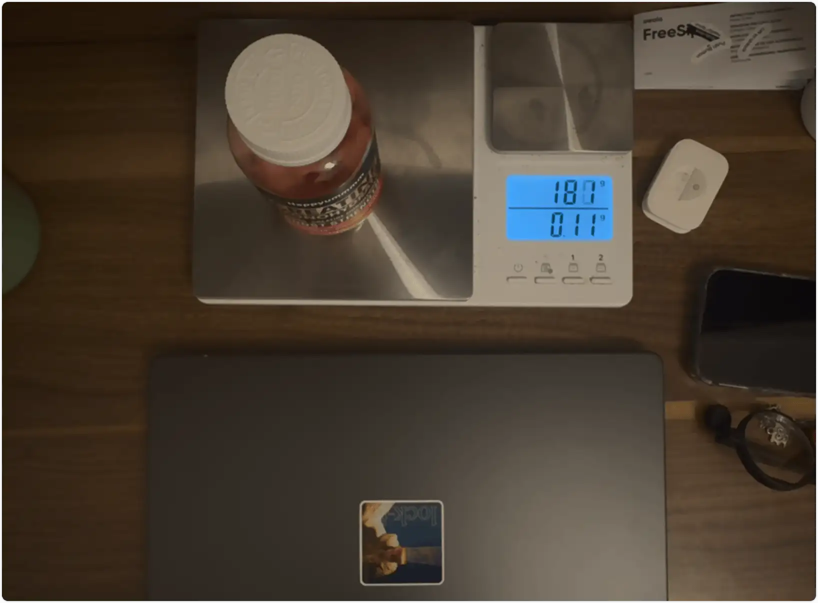 TrackWeight:将 MacBook 的触控板变成精确的数字秤,误差在1g,相当准确